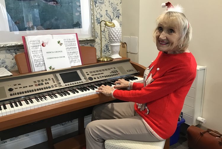 Local care home’s dementia-friendly choir warms up for a big concert